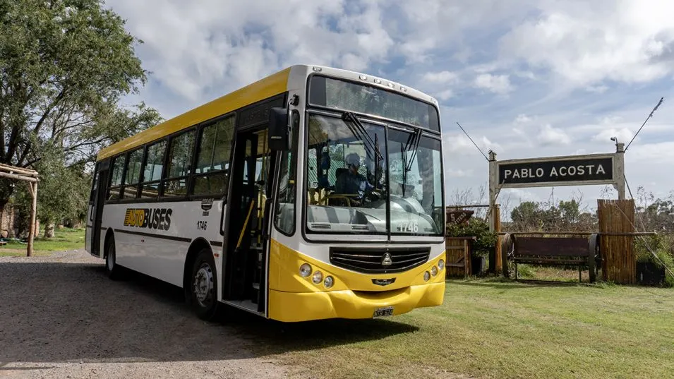 Servicio de transporte público a Pablo Acosta