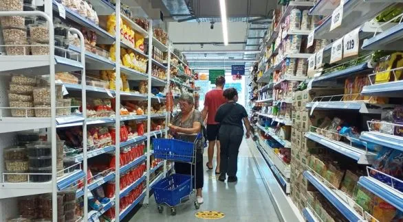 Consumo: 2024 cerró con caídas en las ventas de supermercados y mayoristas