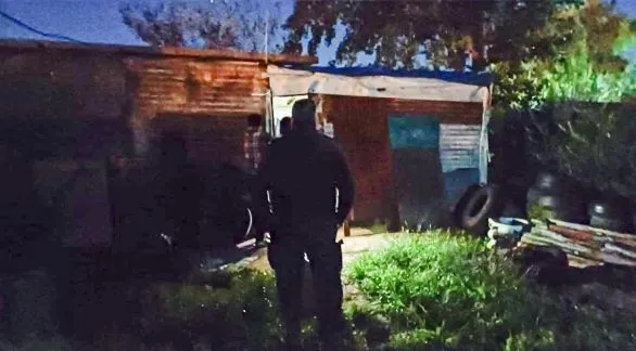 Encontraron muerto a un hombre luego de que se ahorcara